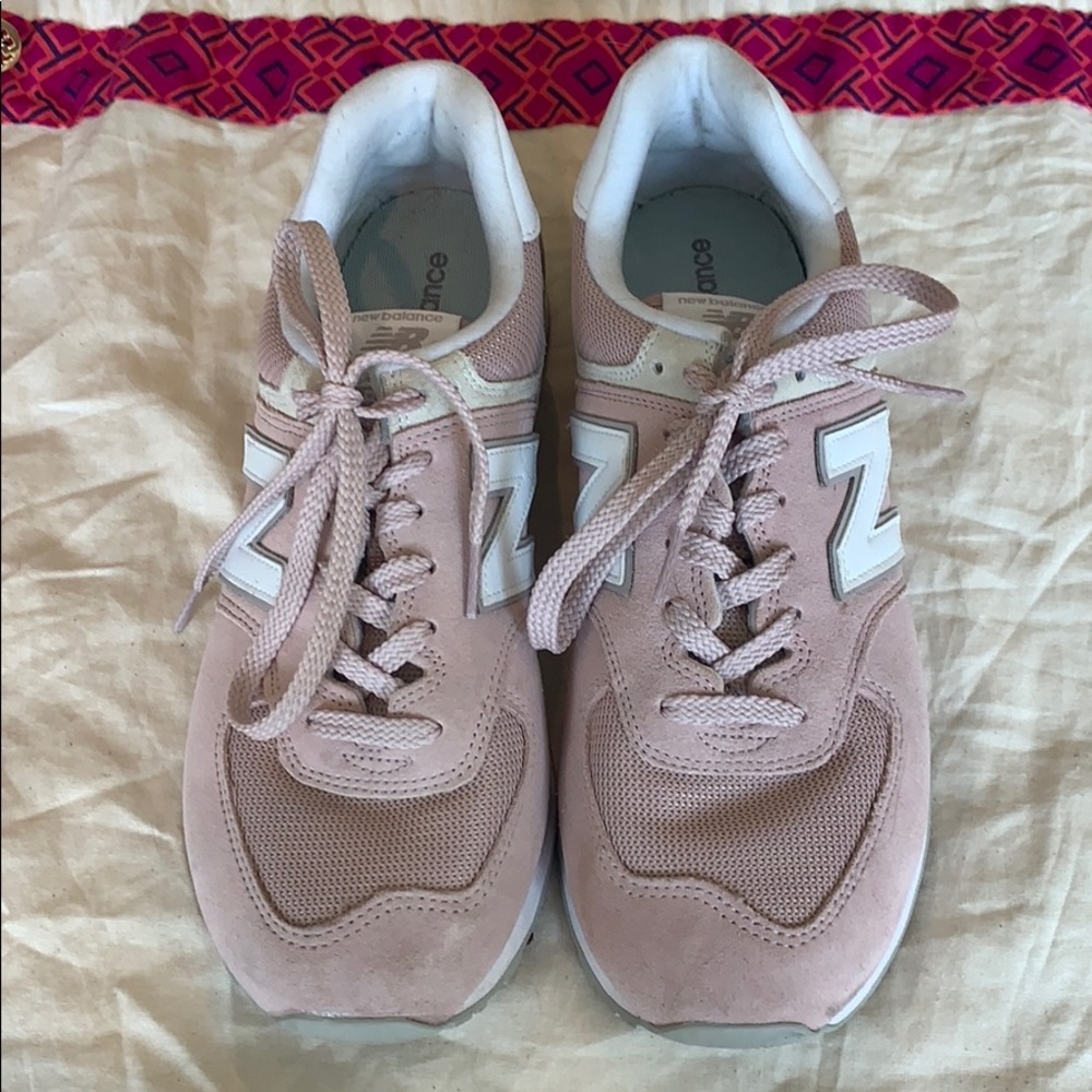 New Balance Pink Suede 574
